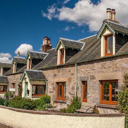 Rosemount Cottage One- Highland Cottage Garve Eksteriør bilde