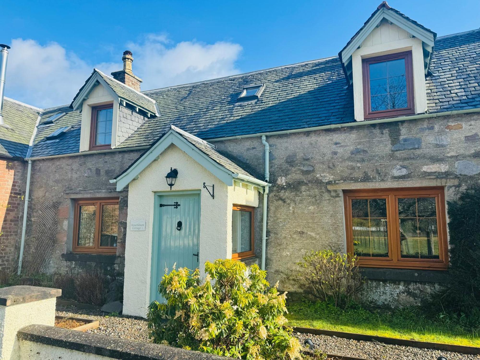 Rosemount Cottage One- Highland Cottage Garve Eksteriør bilde