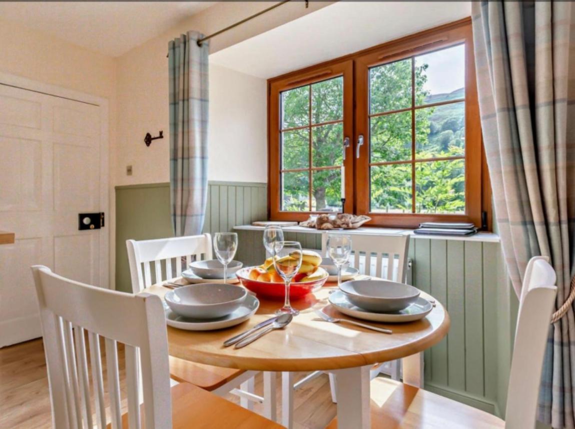 Rosemount Cottage One- Highland Cottage Garve Eksteriør bilde